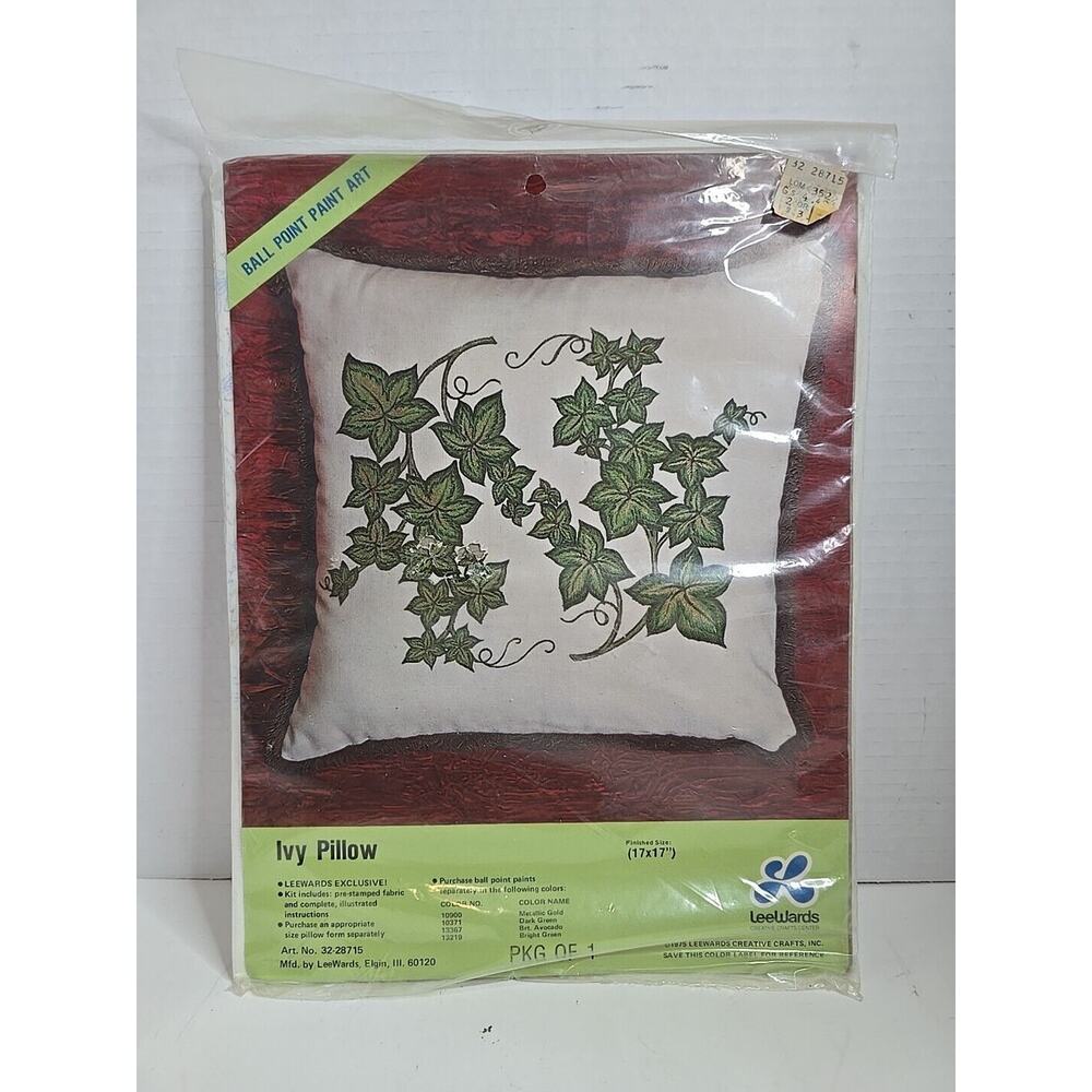 1975 Vintage Leeward Creative Crafts Ball Point Paint Art “IVY PILLOW” kit 17X17